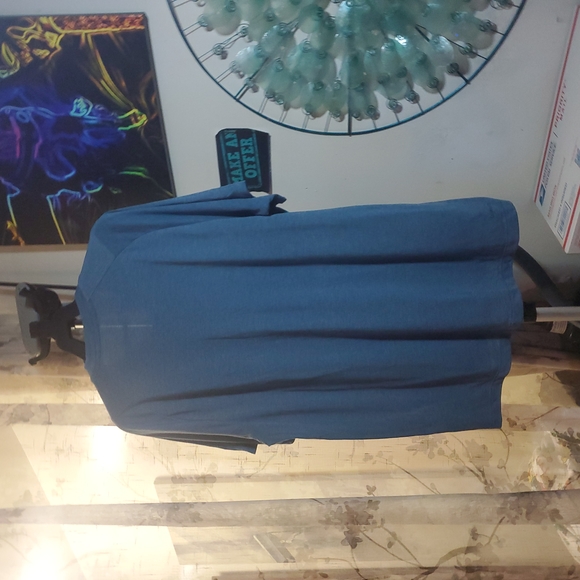 ADIADAS Top - Picture 4 of 4